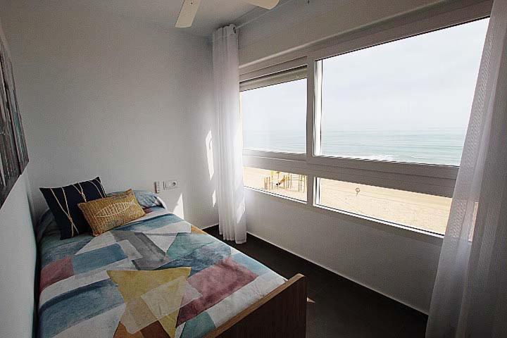 Апартаменты Apartamento Primera Linea Playa Centro De Guardamar Гвардамар-дель-Сегура Экстерьер фото