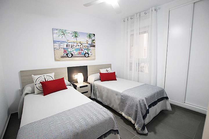 Апартаменты Apartamento Primera Linea Playa Centro De Guardamar Гвардамар-дель-Сегура Экстерьер фото