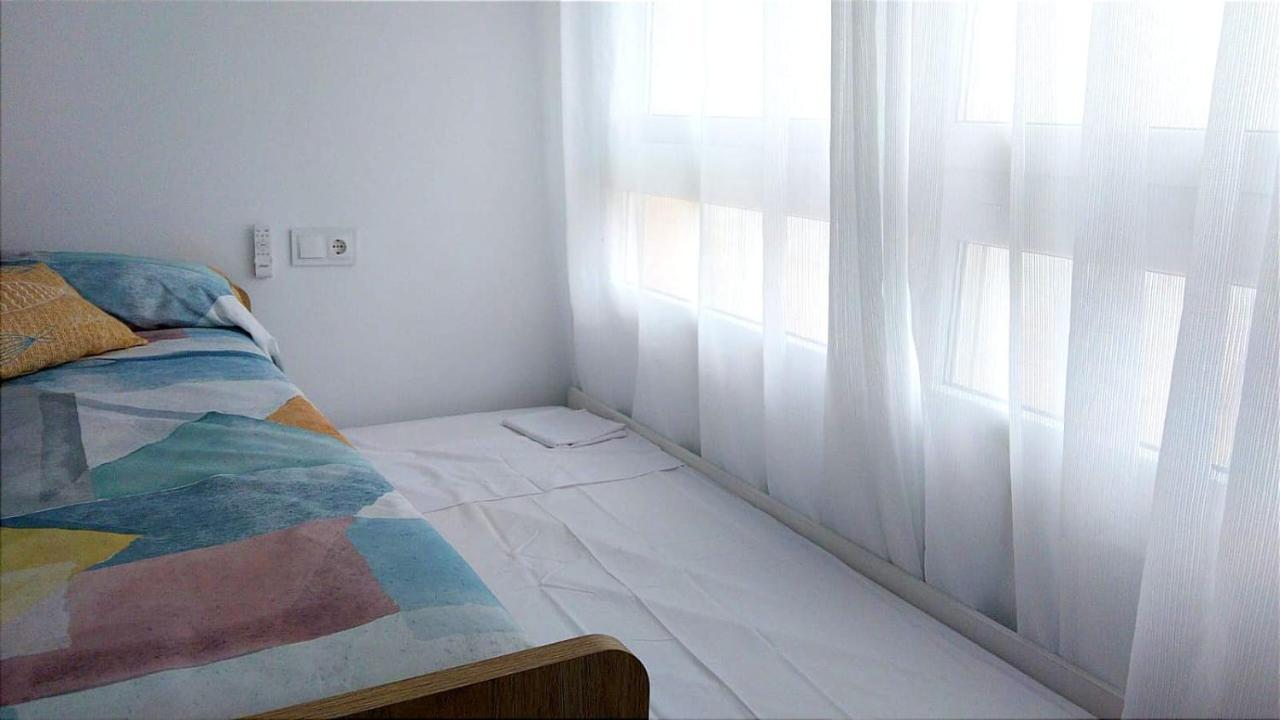 Апартаменты Apartamento Primera Linea Playa Centro De Guardamar Гвардамар-дель-Сегура Экстерьер фото
